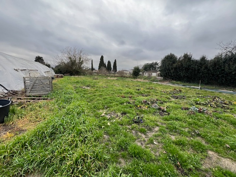 Terrain Aiguillon 1200 m2