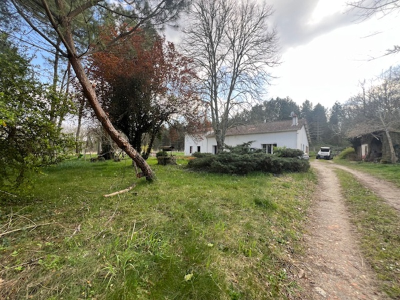 House 4 pièces · 122.00 m² à ANZEX
