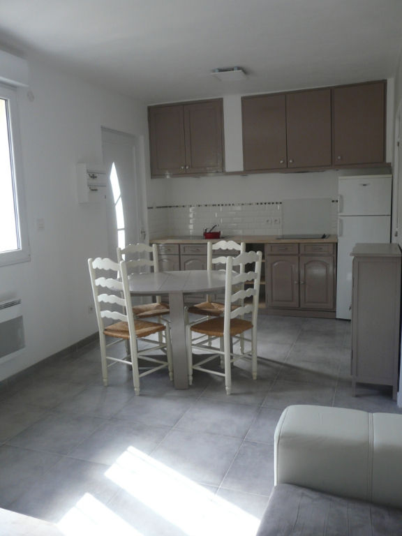 Appartement de type 2  avec terrasse sur la commune de BIVER