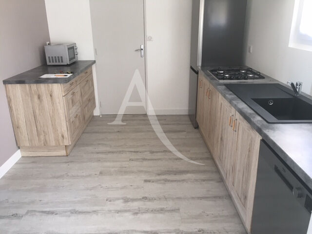 Photo Chambre en COLOCATION meublée au Boupère image 5/6