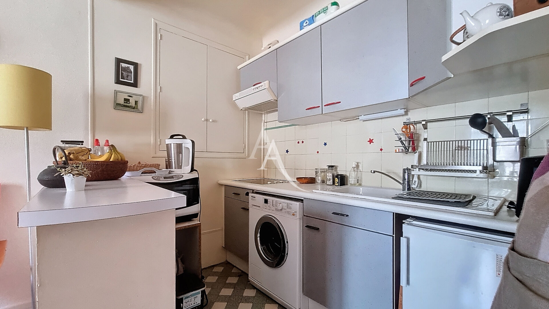 Photo DERNIER ETAGE - Duplex 3 Pièces dans l'ancien image 2/5