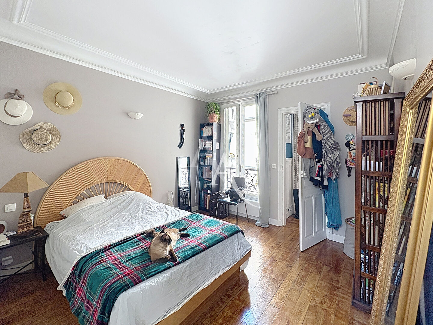 Photo 2 pièces - ancien sur cour calme - JOURDAIN image 4/5