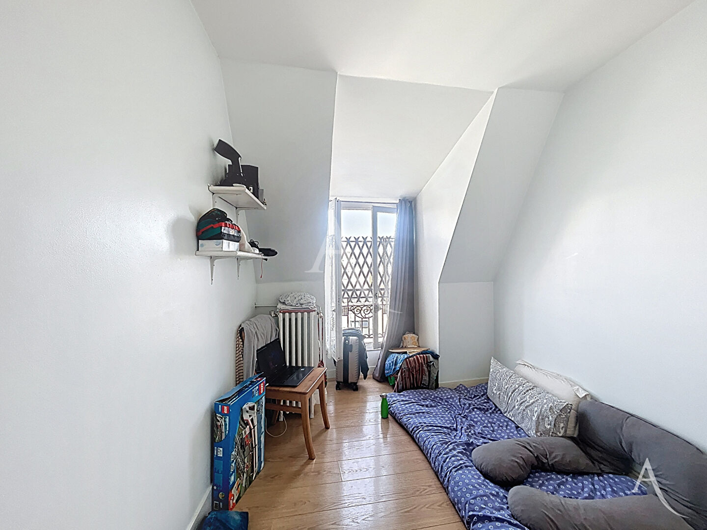 Photo Paris 20ème - Dernier étage avec vue dégagée ! image 5/5