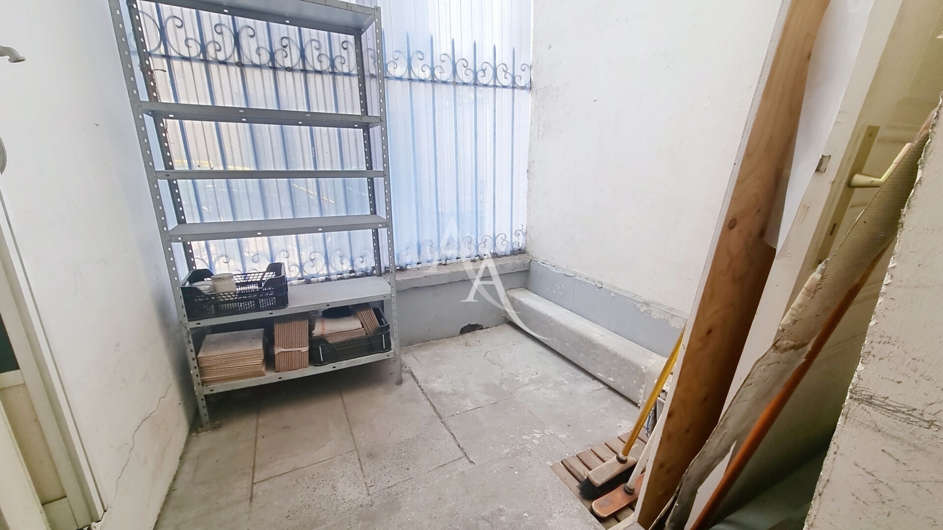 Photo Local lumineux et modulable en rez-de-chaussée - parfait pour activité libérale, atelier ou bureau image 4/6