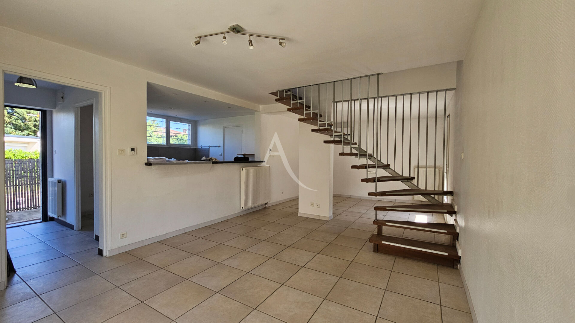 Agence immobilière de L'ADRESSE CARE IMMOBILIER - L'ADRESSE CARE IMMOBILIER