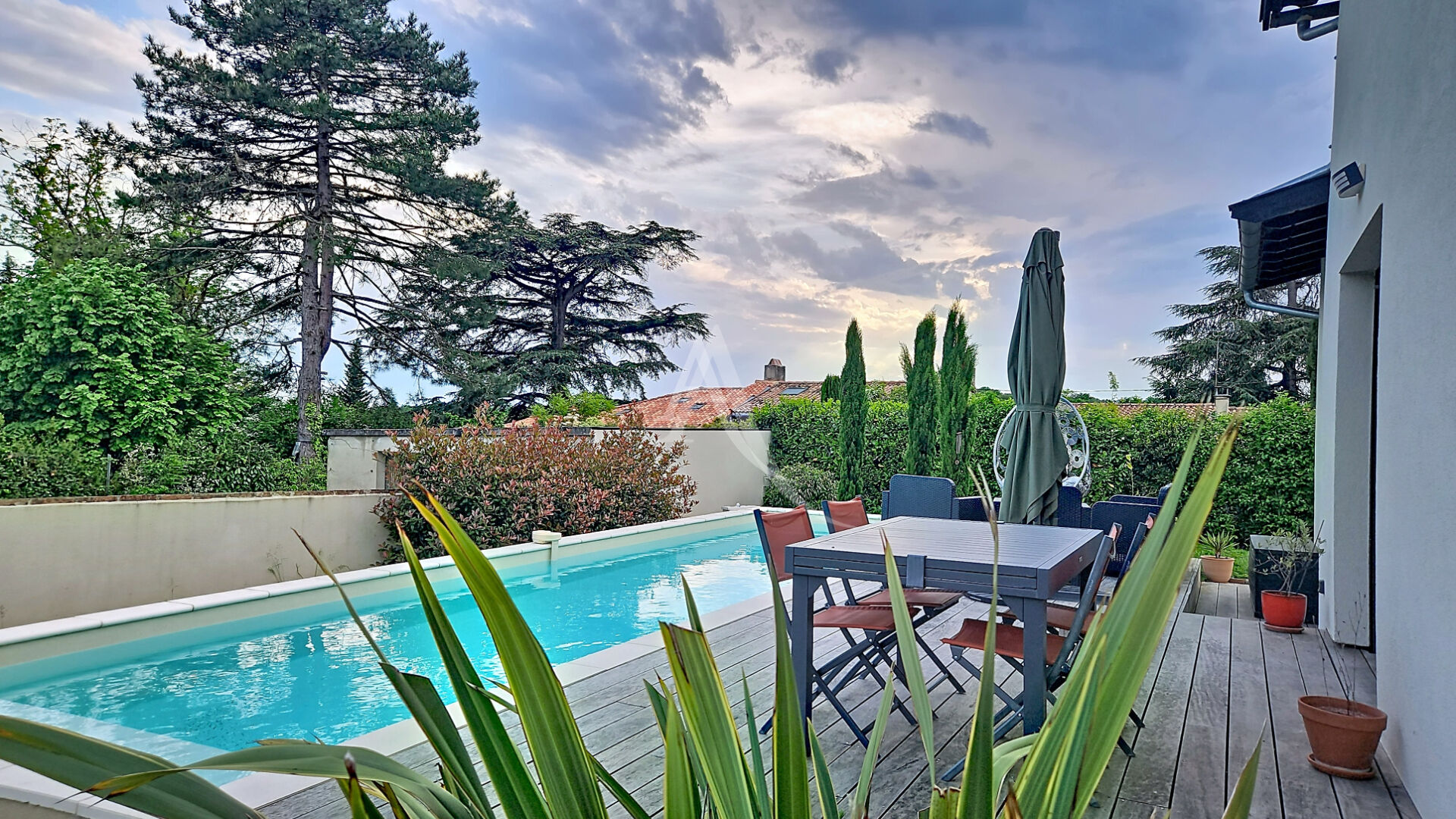 Agence immobilière de L'ADRESSE CARE IMMOBILIER - L'ADRESSE CARE IMMOBILIER