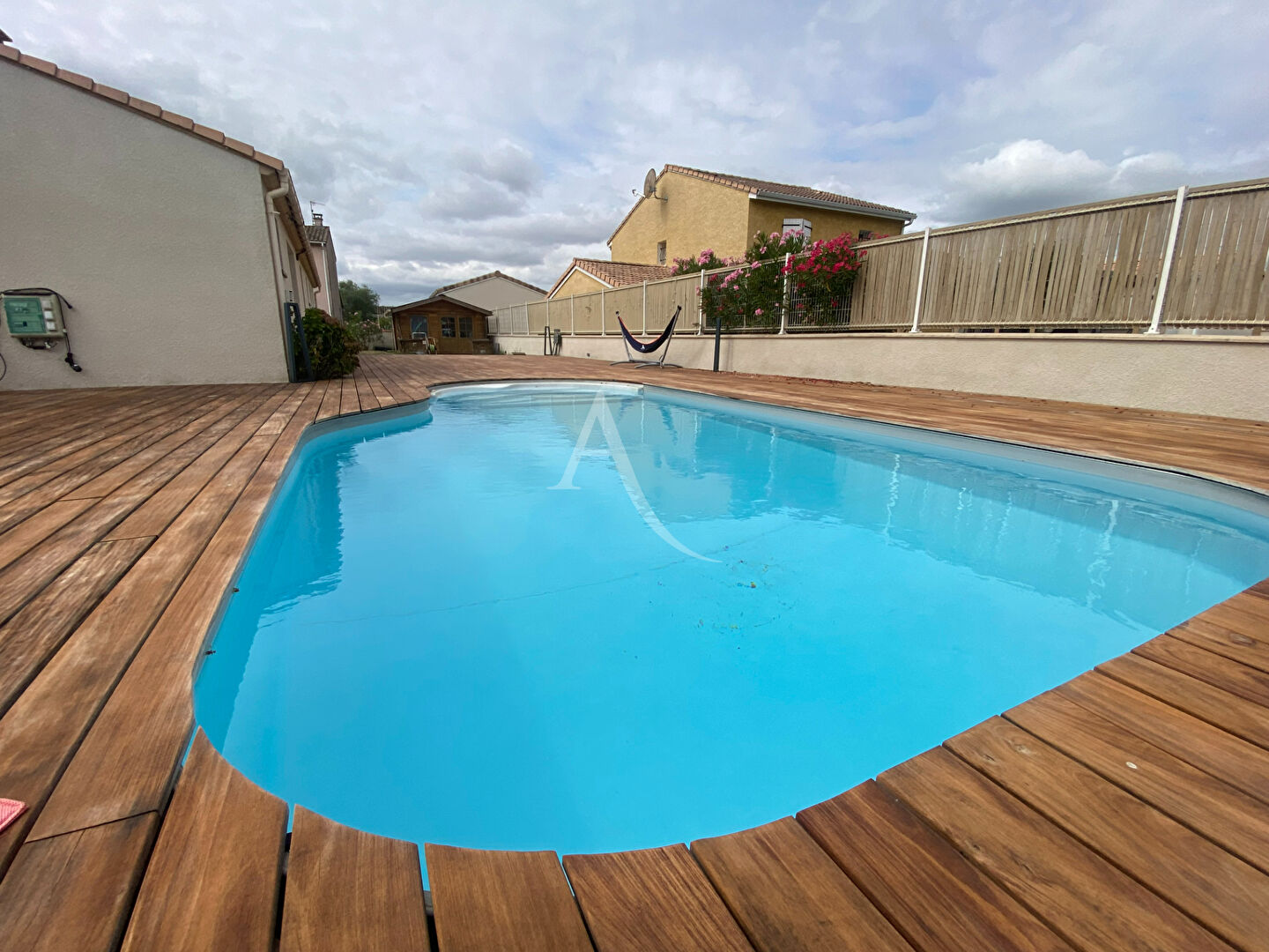 Agence immobilière de L'ADRESSE CARE IMMOBILIER - L'ADRESSE CARE IMMOBILIER