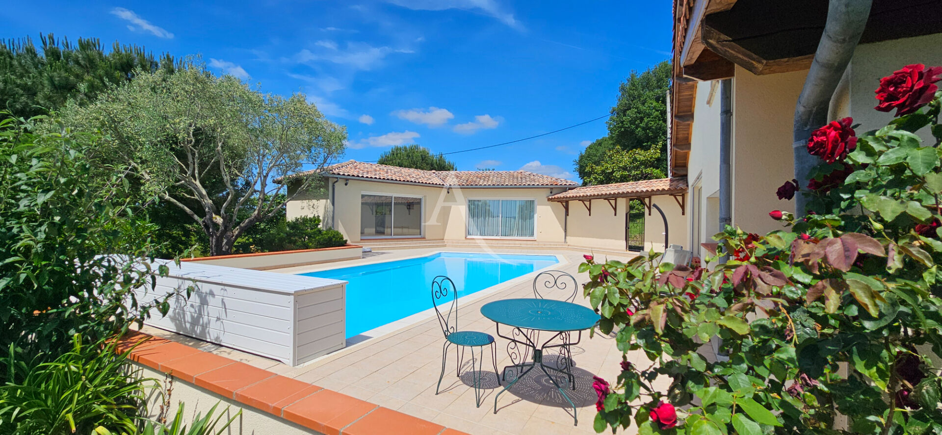 Agence immobilière de L'ADRESSE CARE IMMOBILIER - L'ADRESSE CARE IMMOBILIER