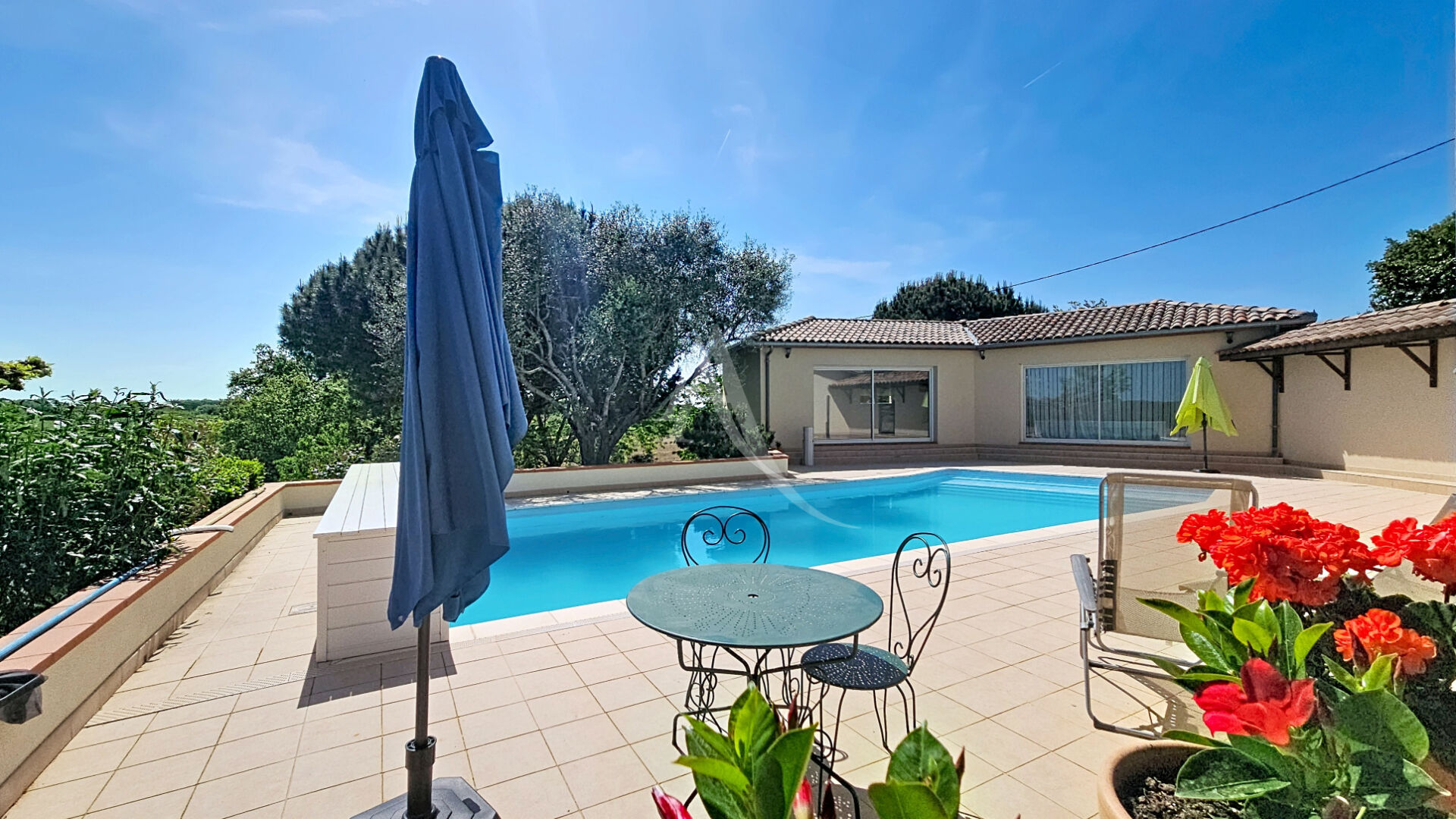 Agence immobilière de L'ADRESSE CARE IMMOBILIER - L'ADRESSE CARE IMMOBILIER