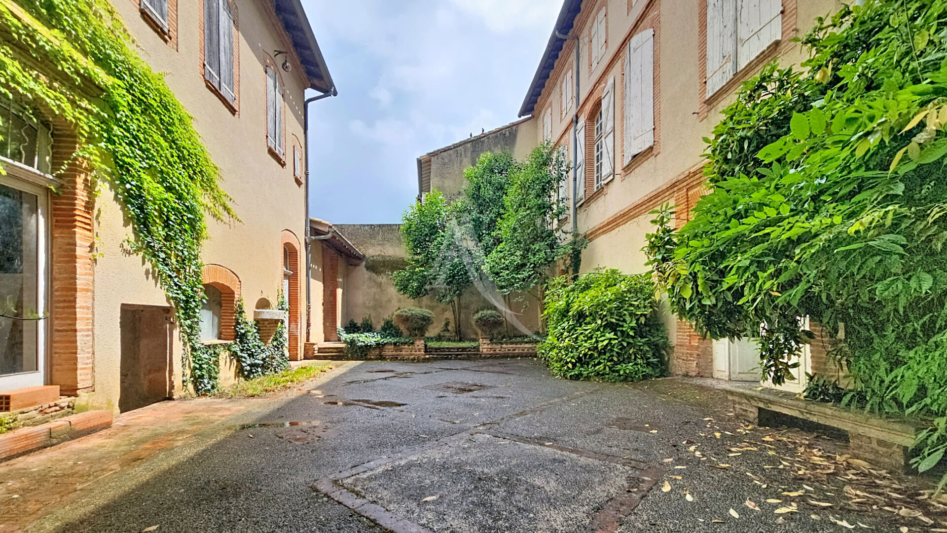 Agence immobilière de L'ADRESSE CARE IMMOBILIER - L'ADRESSE CARE IMMOBILIER
