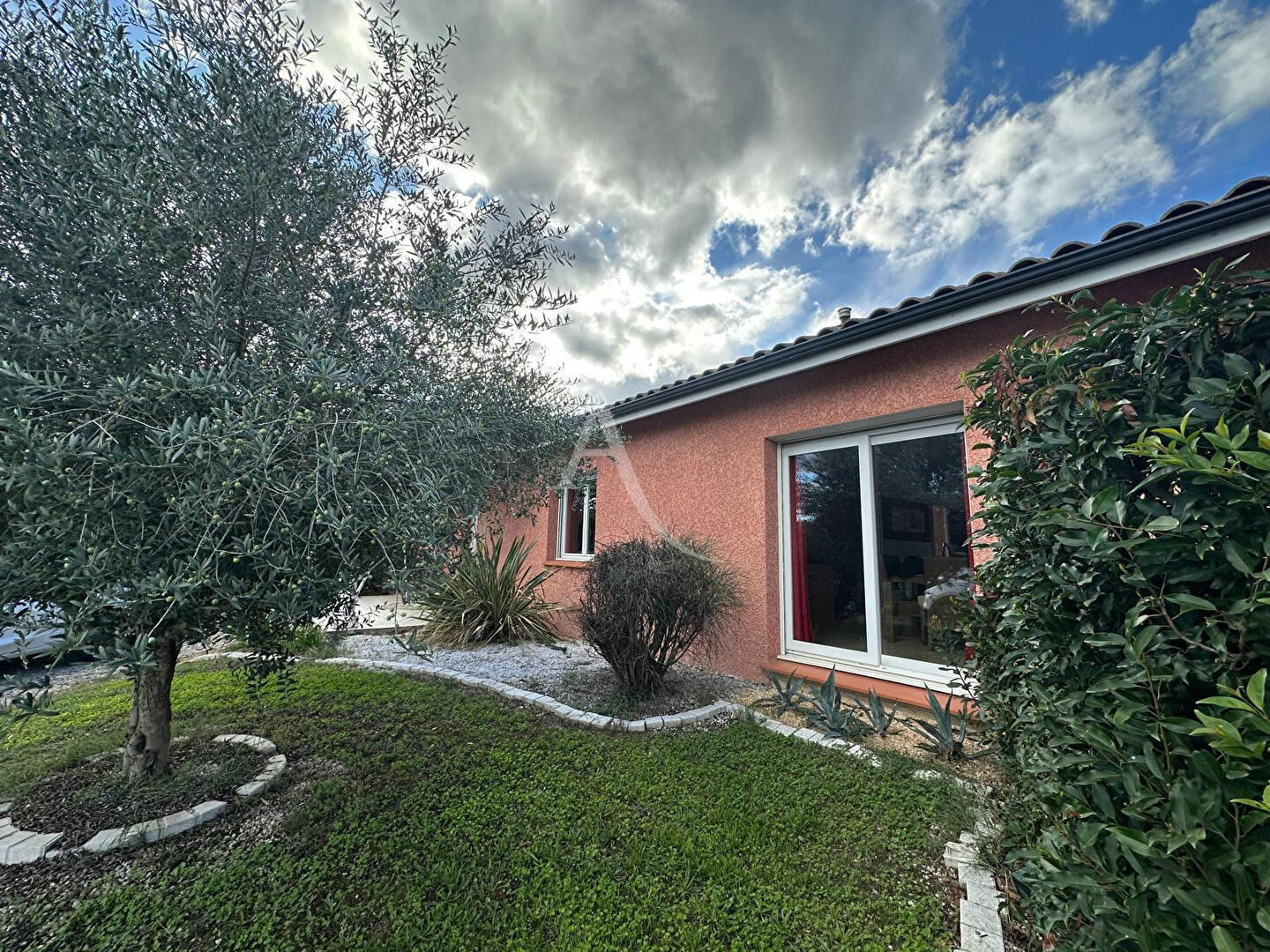 Agence immobilière de LES PORTES DE L'IMMOBILIER - Les portes de l'immobilier