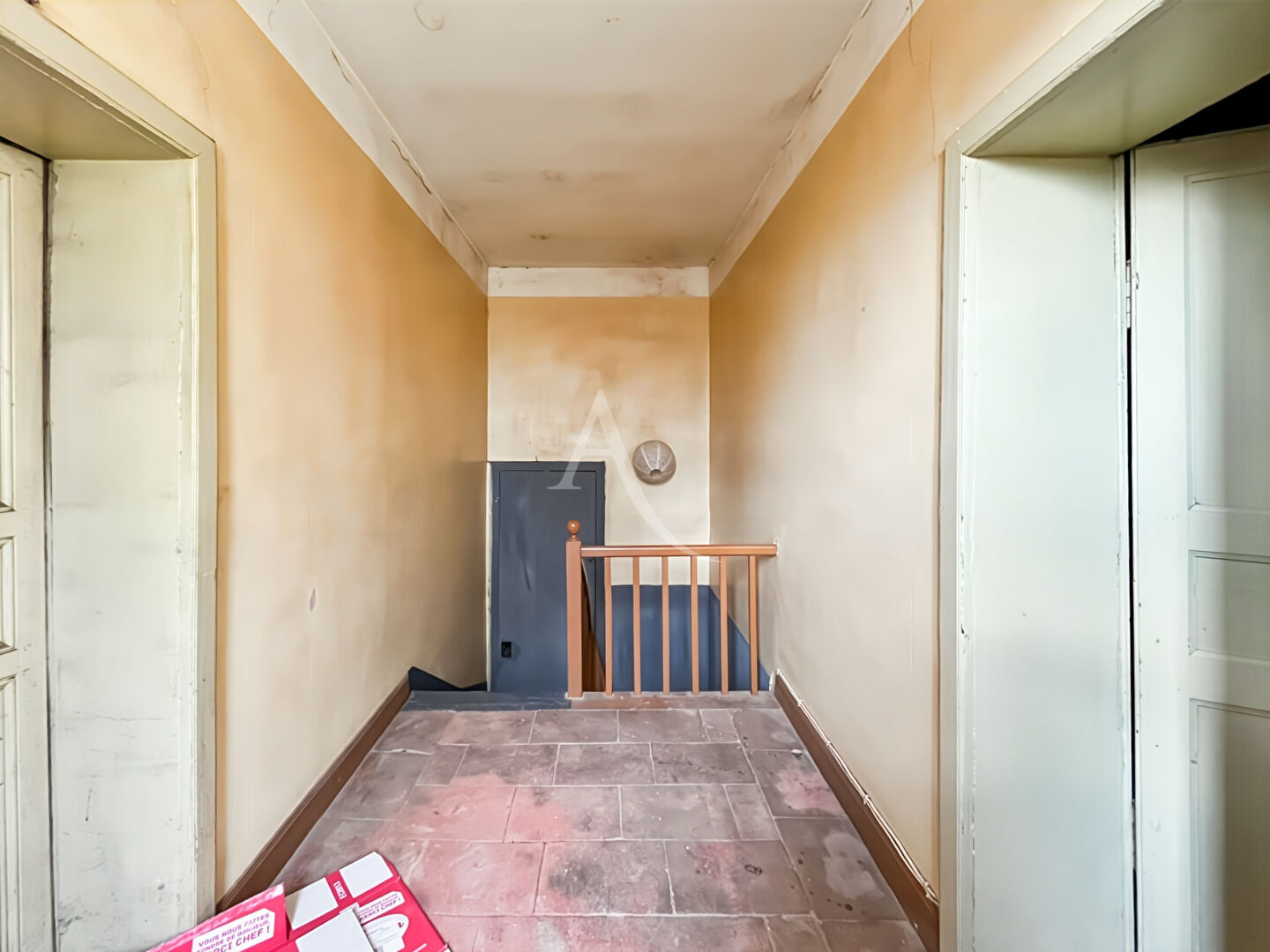 Photo Ancienne bâtisse avec jardin située au centre de Bessières ! image 5/6