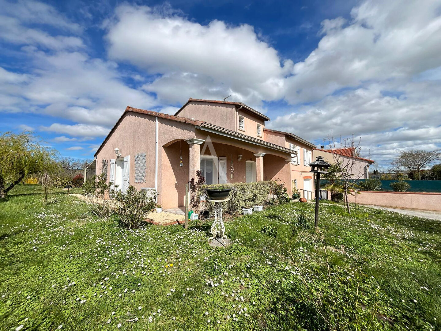 Agence immobilière de LES PORTES DE L'IMMOBILIER - Les portes de l'immobilier