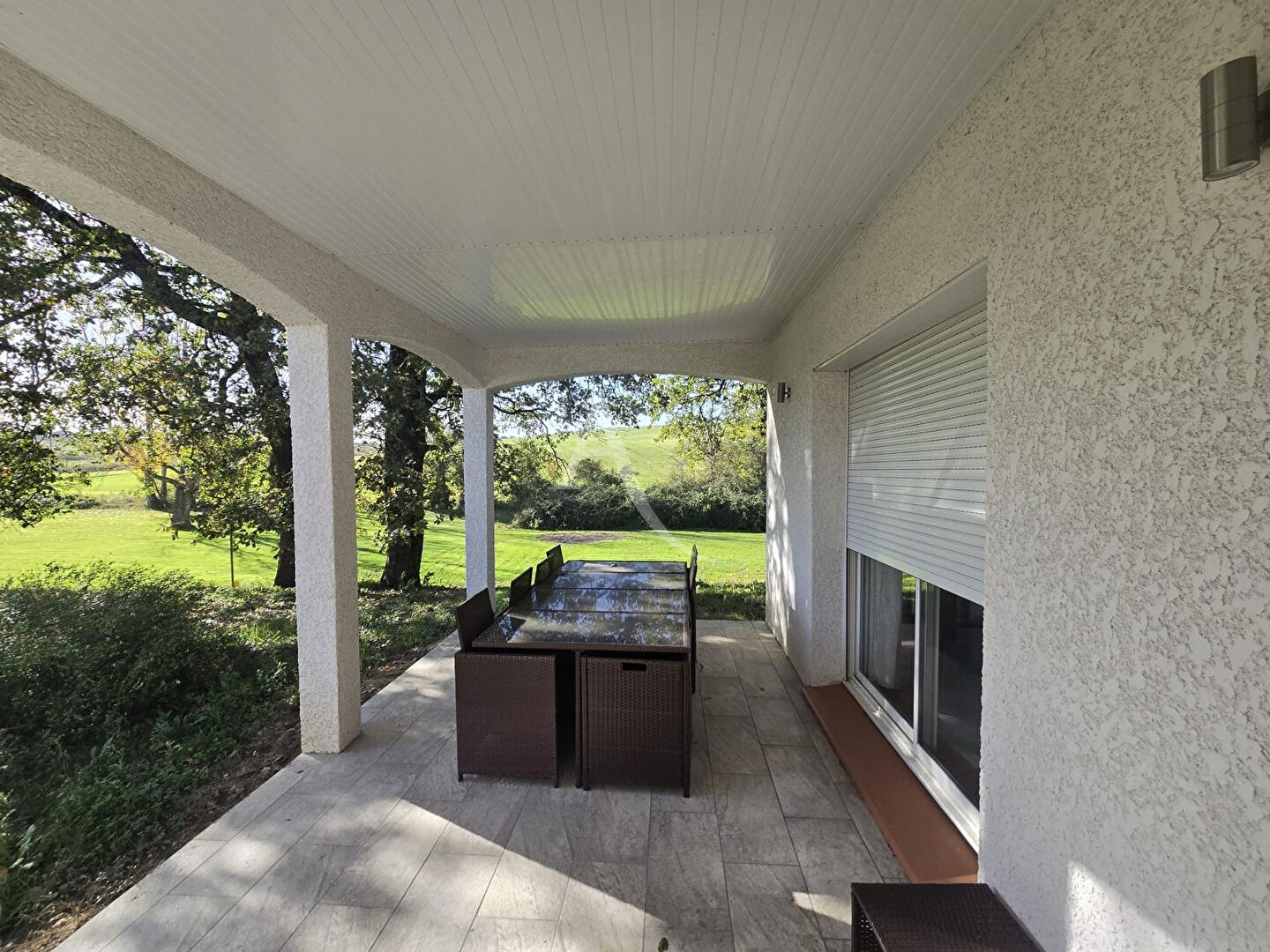 Photo Agréable maison de plain pied proximité Montastruc 4 pièce(s) 117 m2 Charmante maison de plain-pied dans un écrin de verdure image 2/6