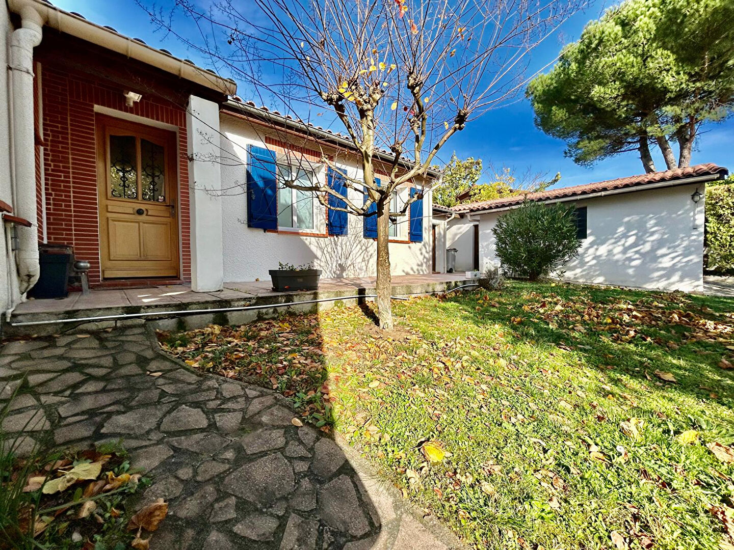 Agence immobilière de LES PORTES DE L'IMMOBILIER - Les portes de l'immobilier