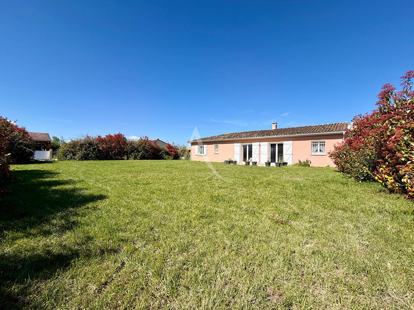 Agence immobilière de LES PORTES DE L'IMMOBILIER - Les portes de l'immobilier