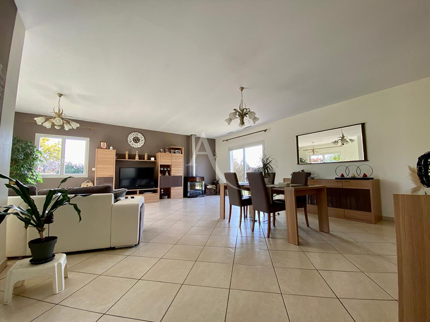 Agence immobilière de LES PORTES DE L'IMMOBILIER - Les portes de l'immobilier