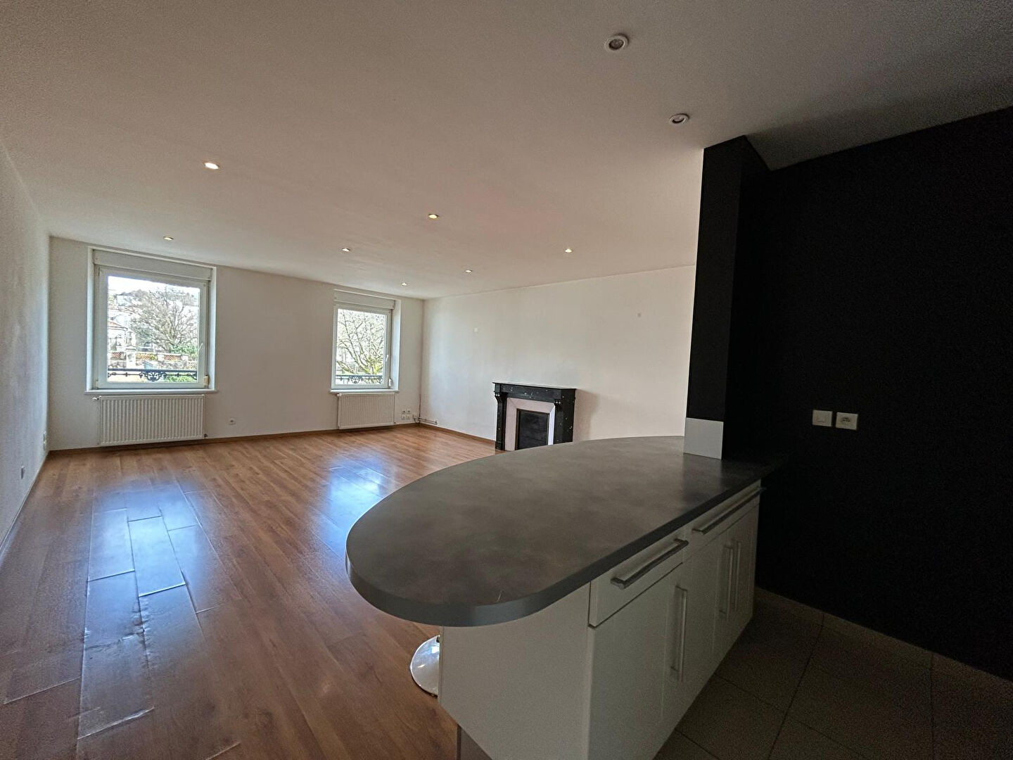 Photo Appartement  4 pièce(s) 100 m2 image 1/6