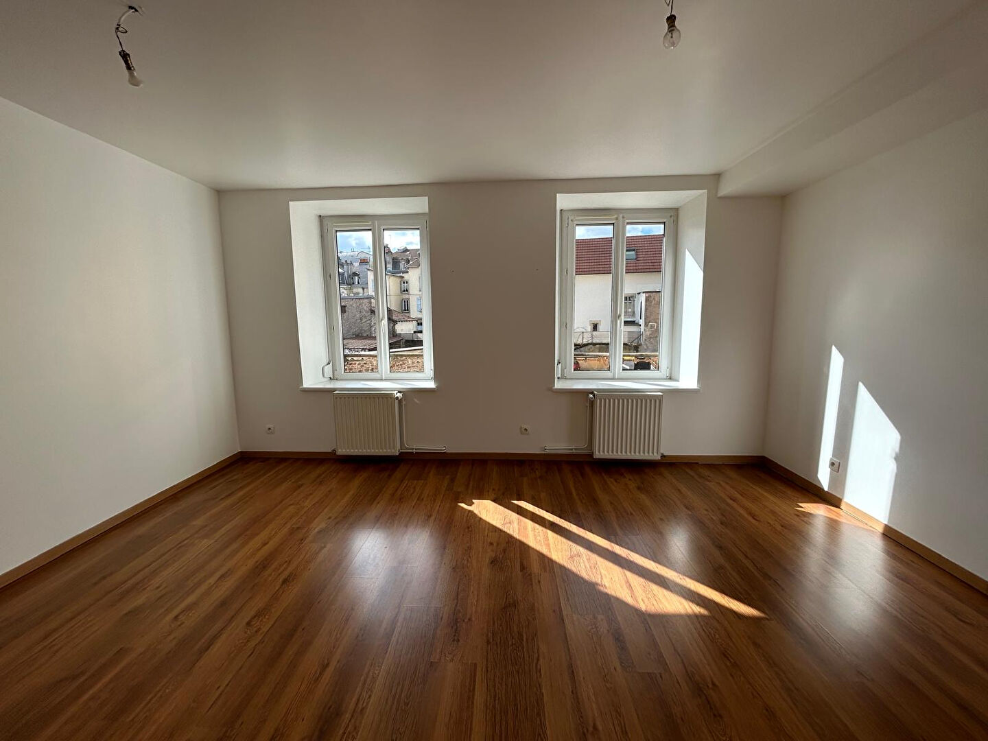 Photo Appartement  4 pièce(s) 100 m2 image 6/6