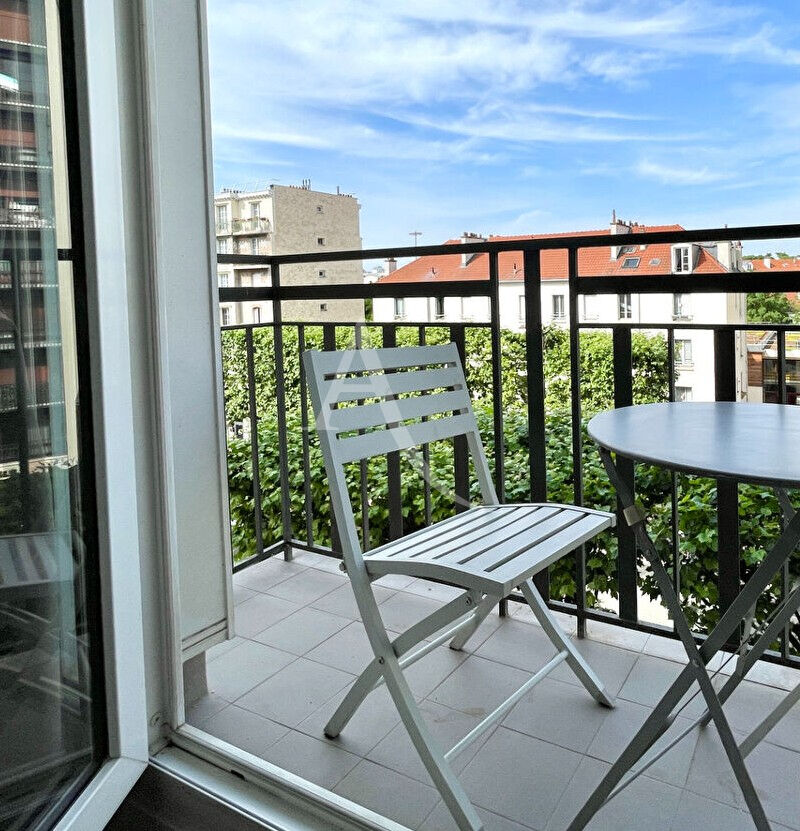 Appartement  2 pièces 50 m2 avec balcon et cave