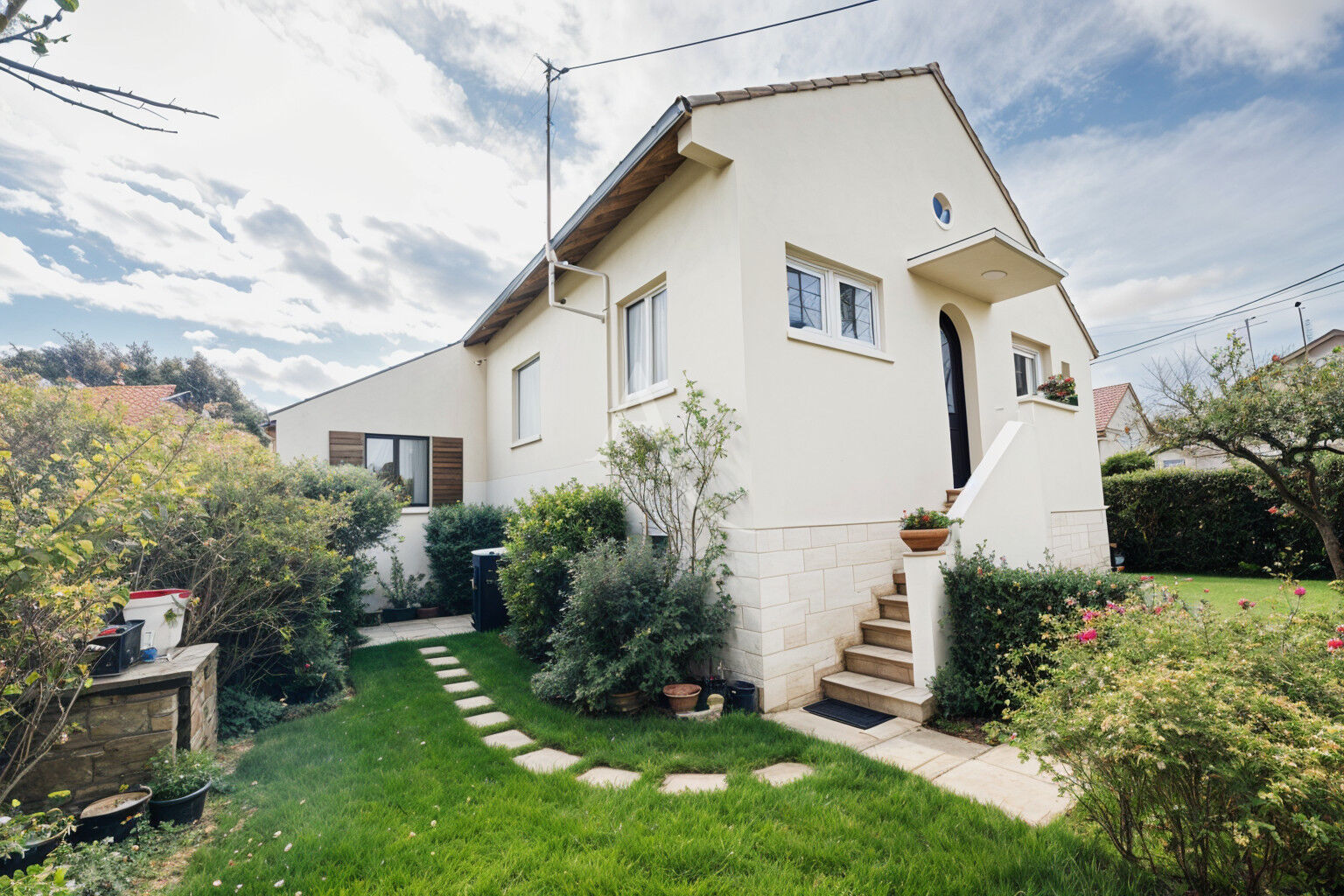 Photo MAISON À VENDRE 104m2 QUARTIER SAINT LAURENT image 2/6