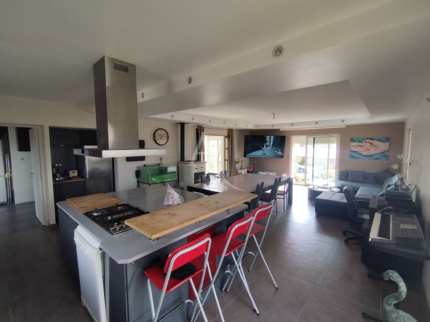 Photo Maison récente  5 pièces (210 m²) au coeur du village image 4/6