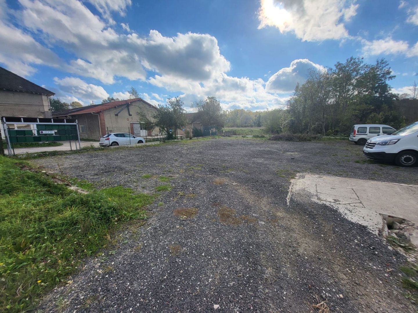 Parking VERNOU LA CELLE SUR SEINE - 77670