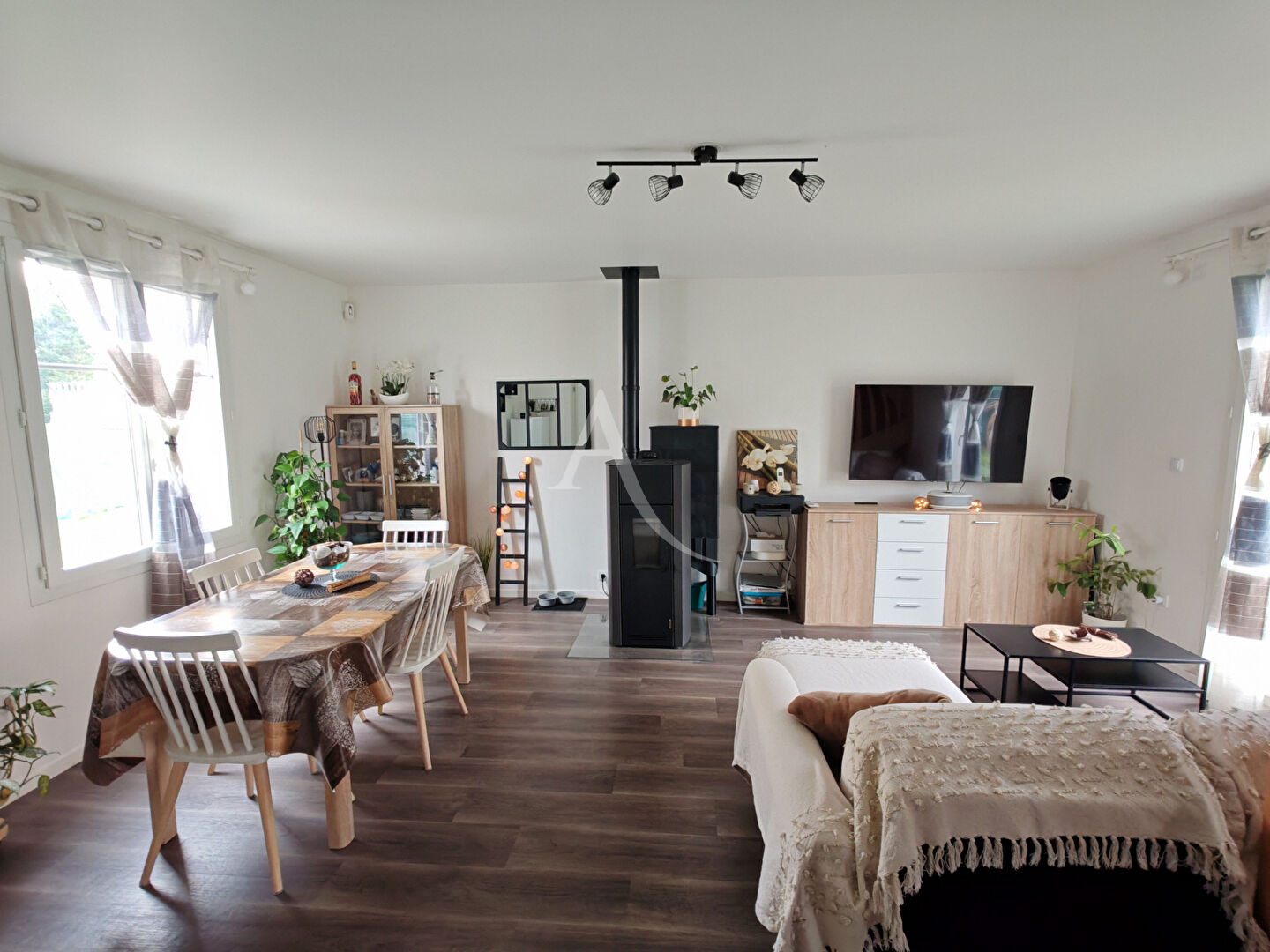 Photo Maison familliale à Rouvres 4 pièce(s) 90 m2 image 5/6