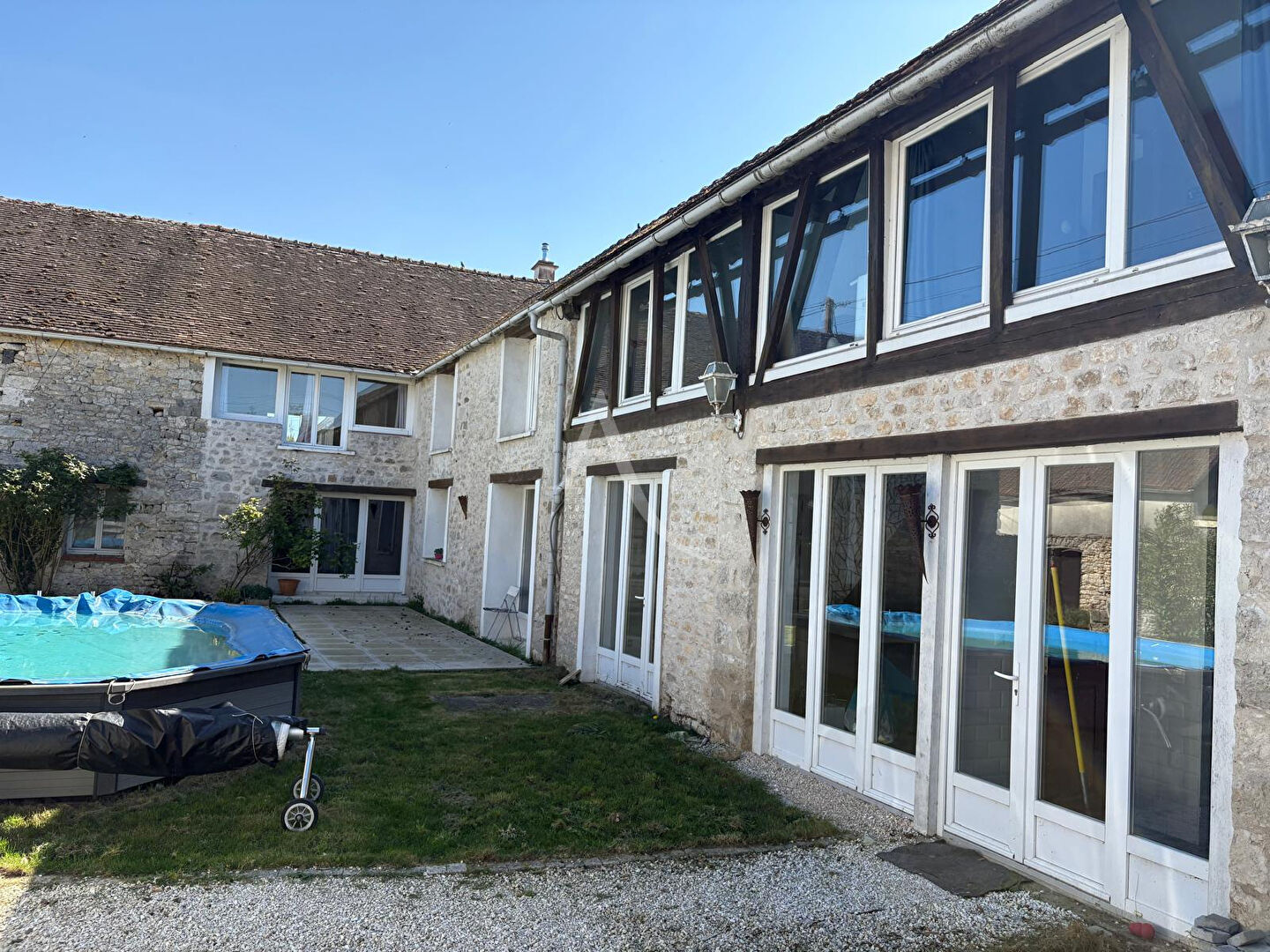 Maison 5 pièce(s) 207 m2 + maison secondaire 70 m2
