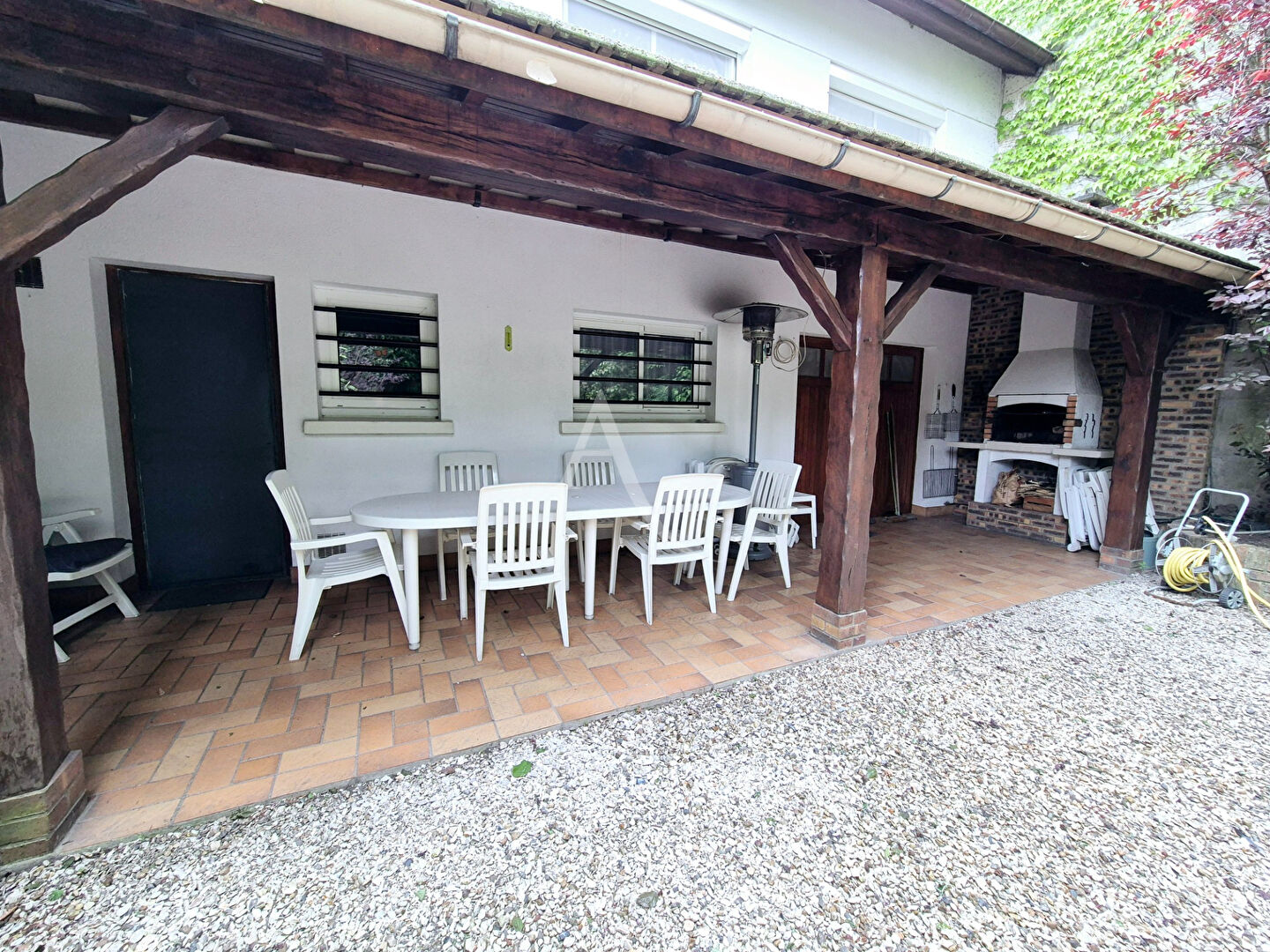 Photo Maison familiale avec 600m² de jardin ! image 4/6