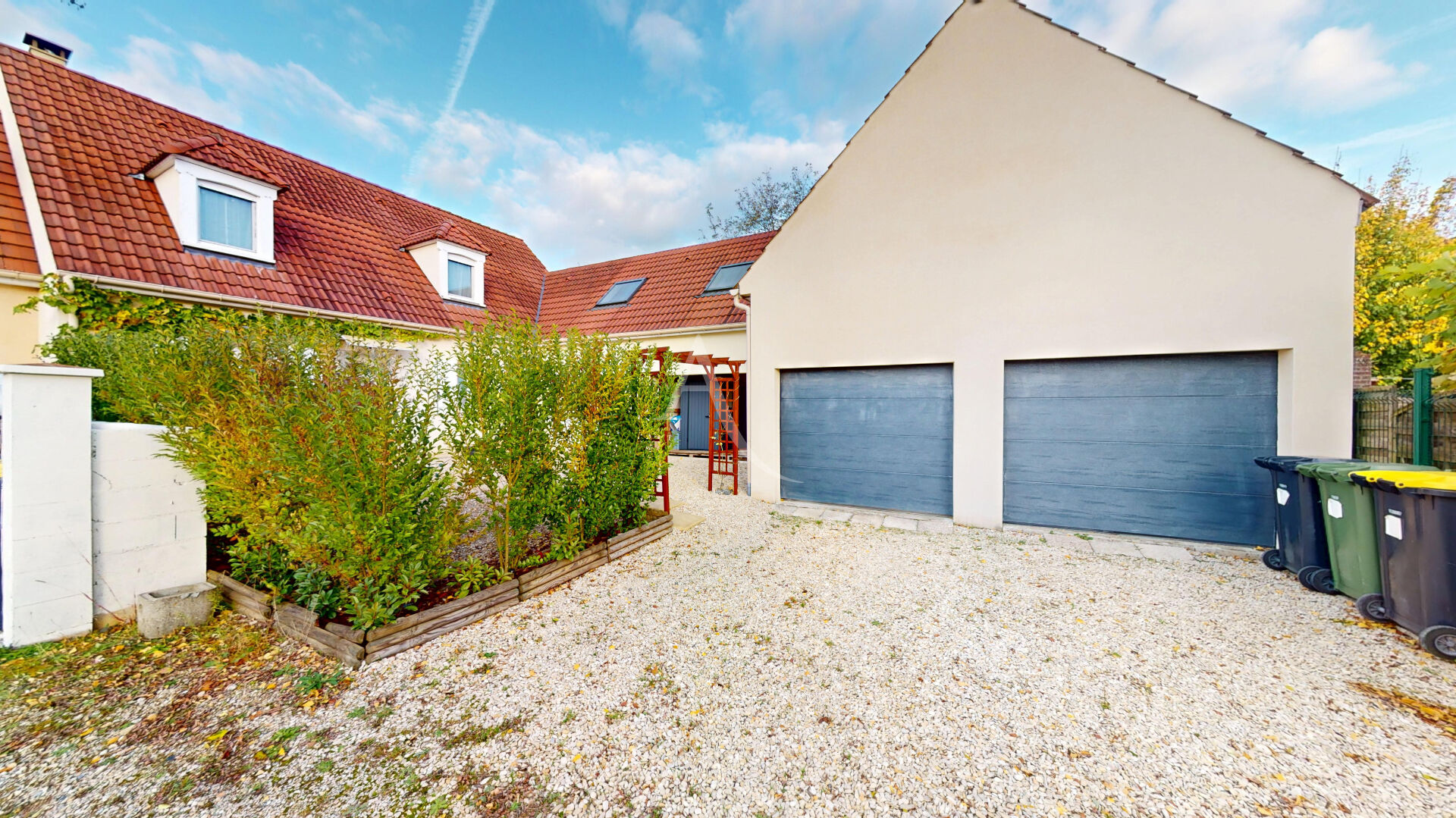 Photo Maison familiale avec annexe et jardin - Changis-sur-Marne image 2/6