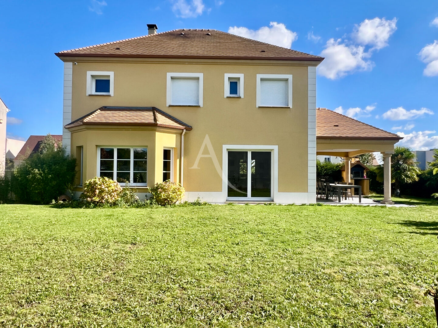 Maison familiale - calme et moderne -  proche Claye-Souilly