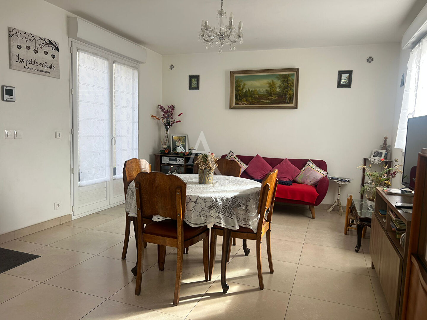 Photo Maison de charme au coeur d'un quartier résidentiel des pavillons sous bois image 3/6