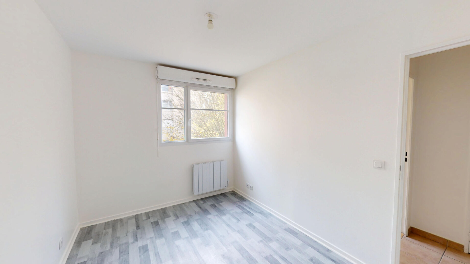 Photo MONTÉVRAIN - 3 PIÈCES - 65 m² - 2 TERRASSES - GARE À PIED image 6/6