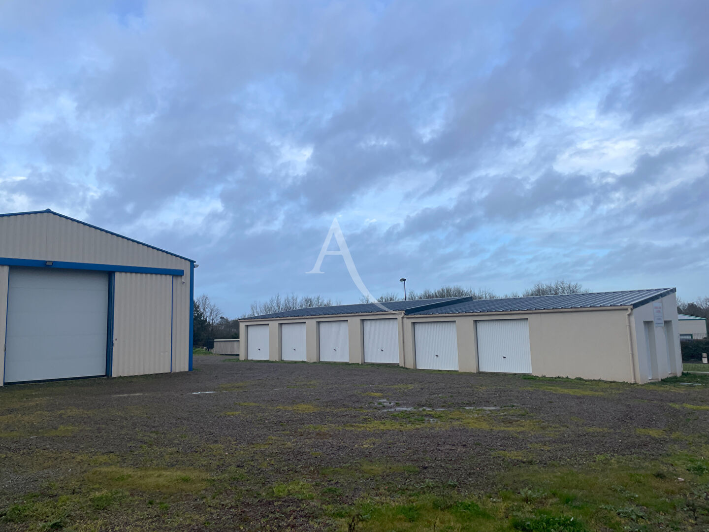 Photo Entrepôt / local industriel Saint Vincent Sur Graon 137 m2 image 2/5