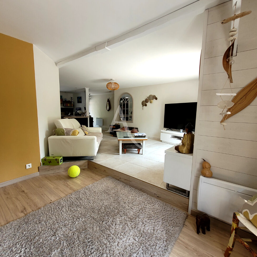 Photo Maison Saint Avaugourd Des Landes 162 m2 image 2/6