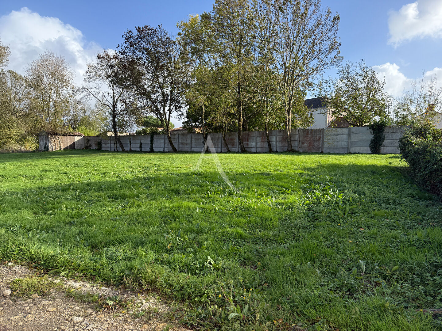 Terrain 495 m² La Jonchère