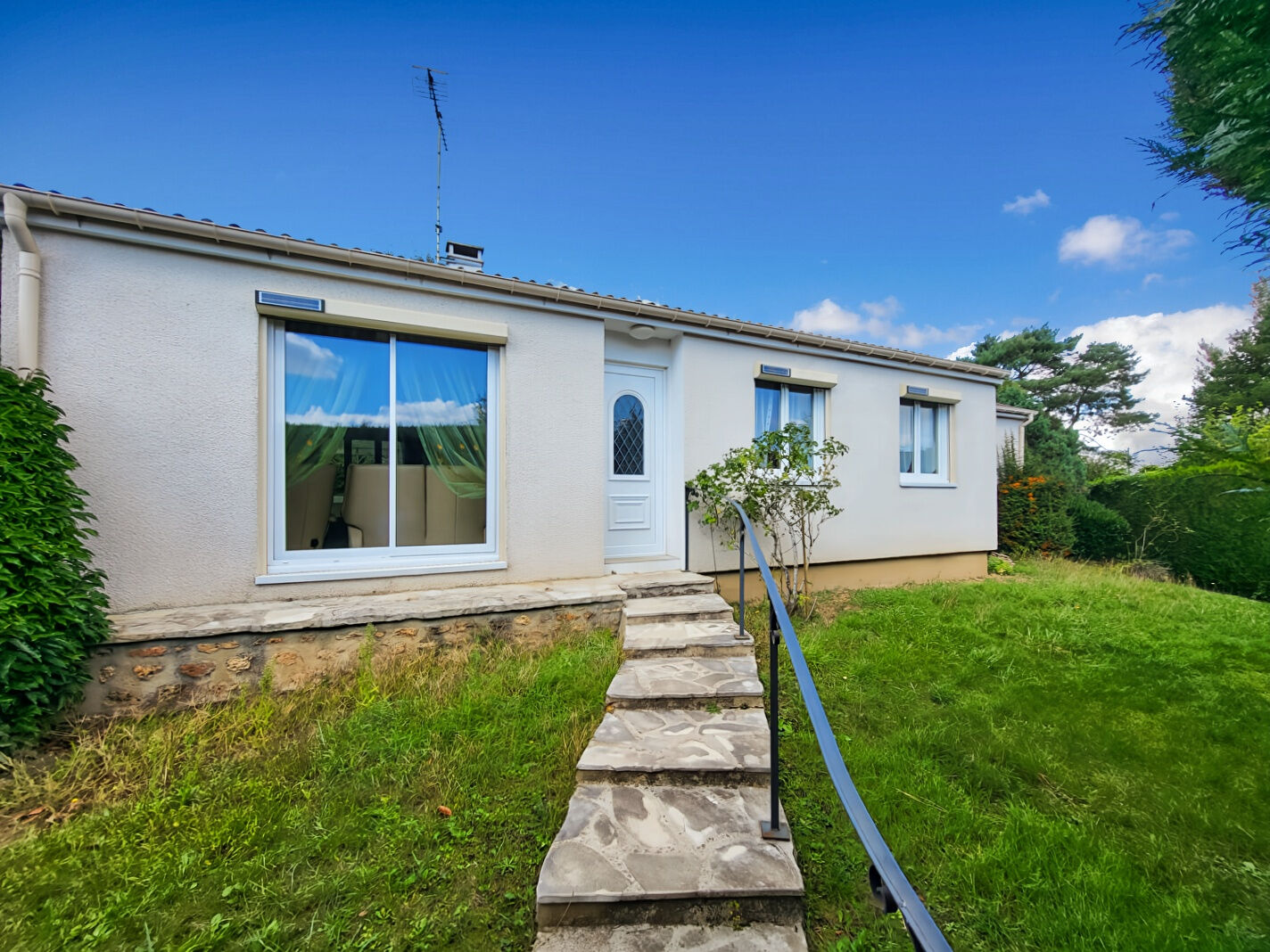 Agence immobilière de L'adresse Concept Premium - L'ADRESSE Concept Premium - Guignes