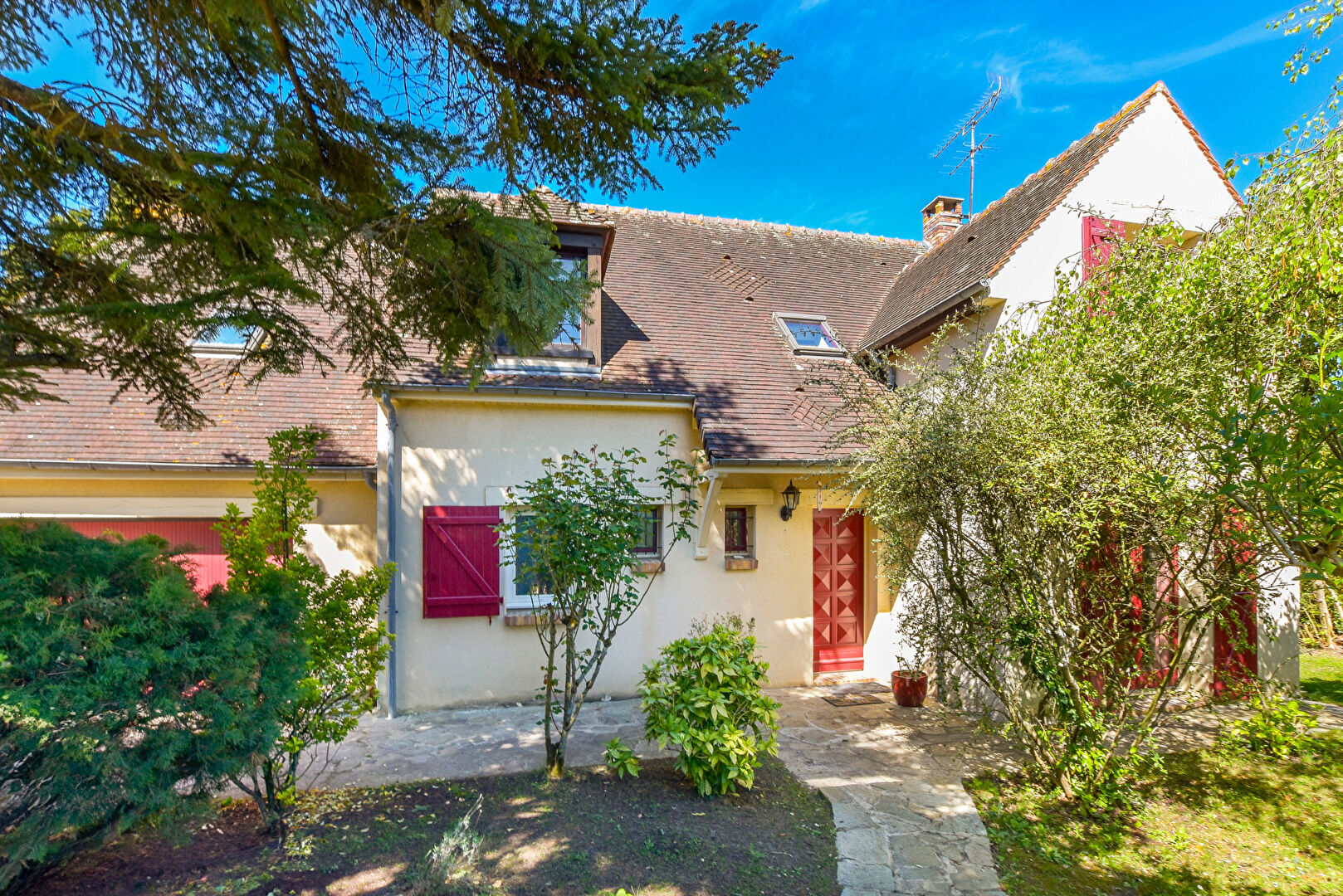 Agence immobilière de L'adresse Concept Premium - L'ADRESSE Concept Premium - Guignes