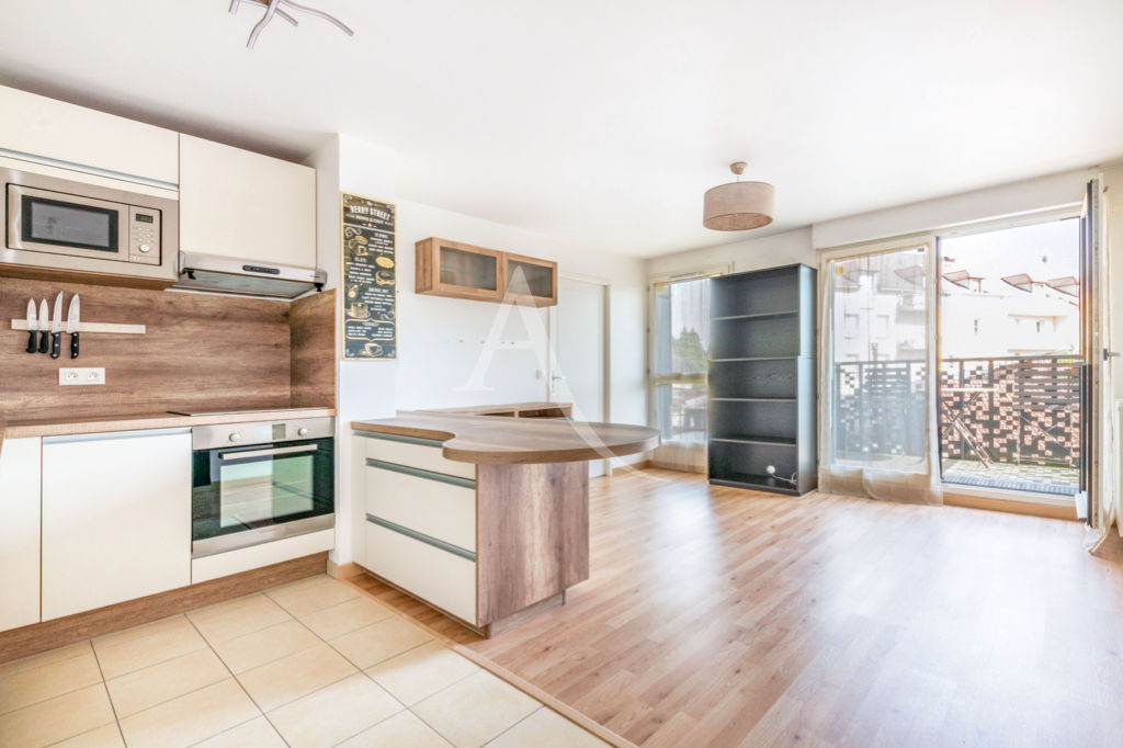 Appartement Brie Comte Robert 2 pièce(s) 36.98 m2