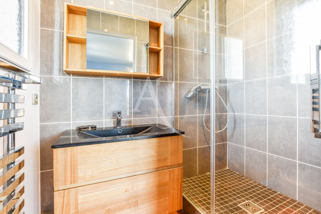 Photo Appartement meublé à louer à Melun 2 pièces de 60.90 m2 image 4/6