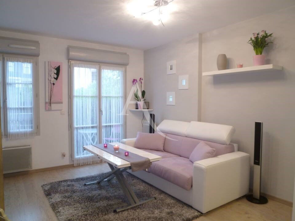 Photo Appartement Brie Comte Robert 2 pièce(s) 34.15 m2 image 2/6