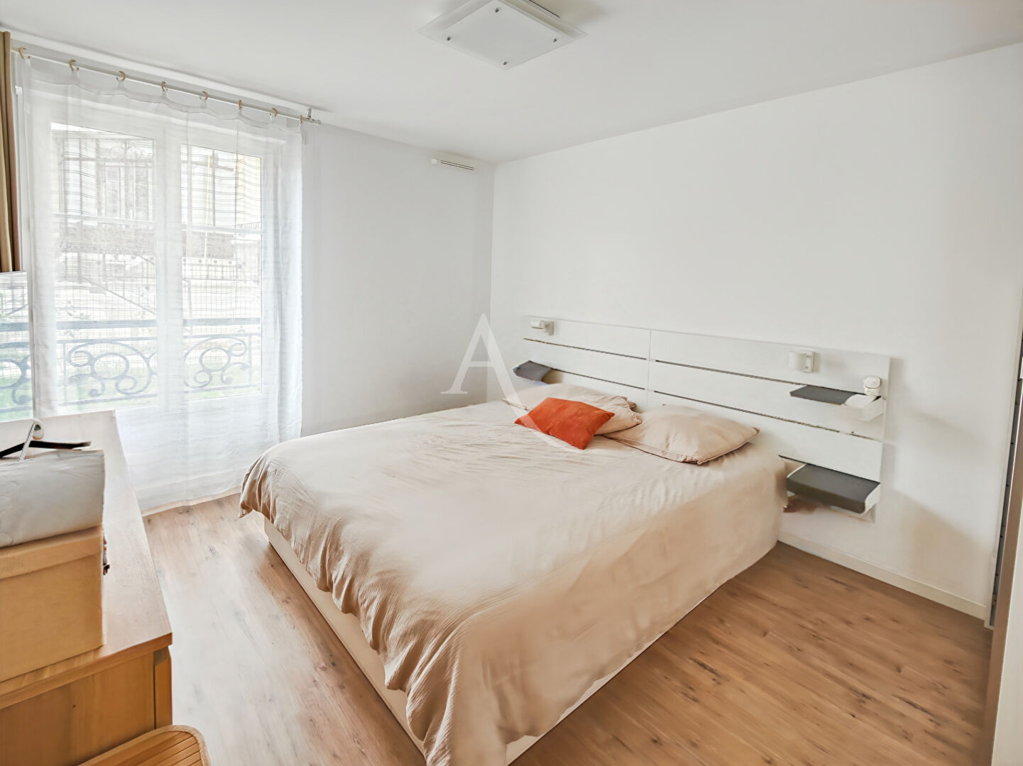 Photo Appartement Melun 3 pièce(s) 56,01 m2 BAIL MEUBLE image 4/6