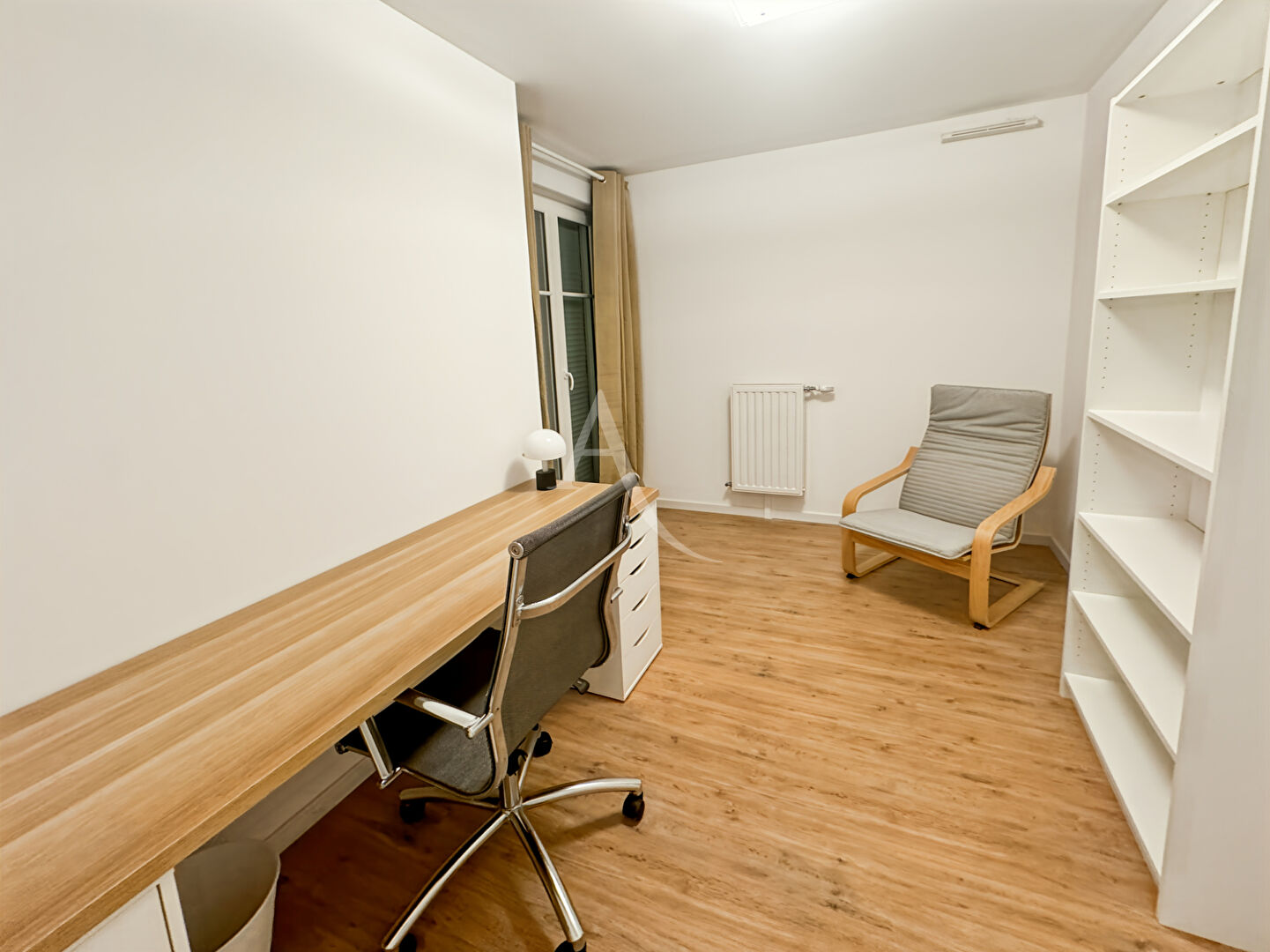 Photo Appartement Melun 3 pièce(s) 56,01 m2 BAIL MEUBLE image 6/6