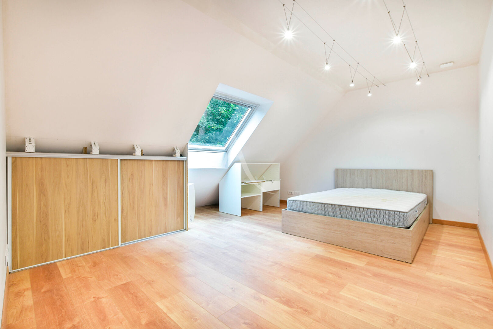 Photo Maison Guignes image 5/6