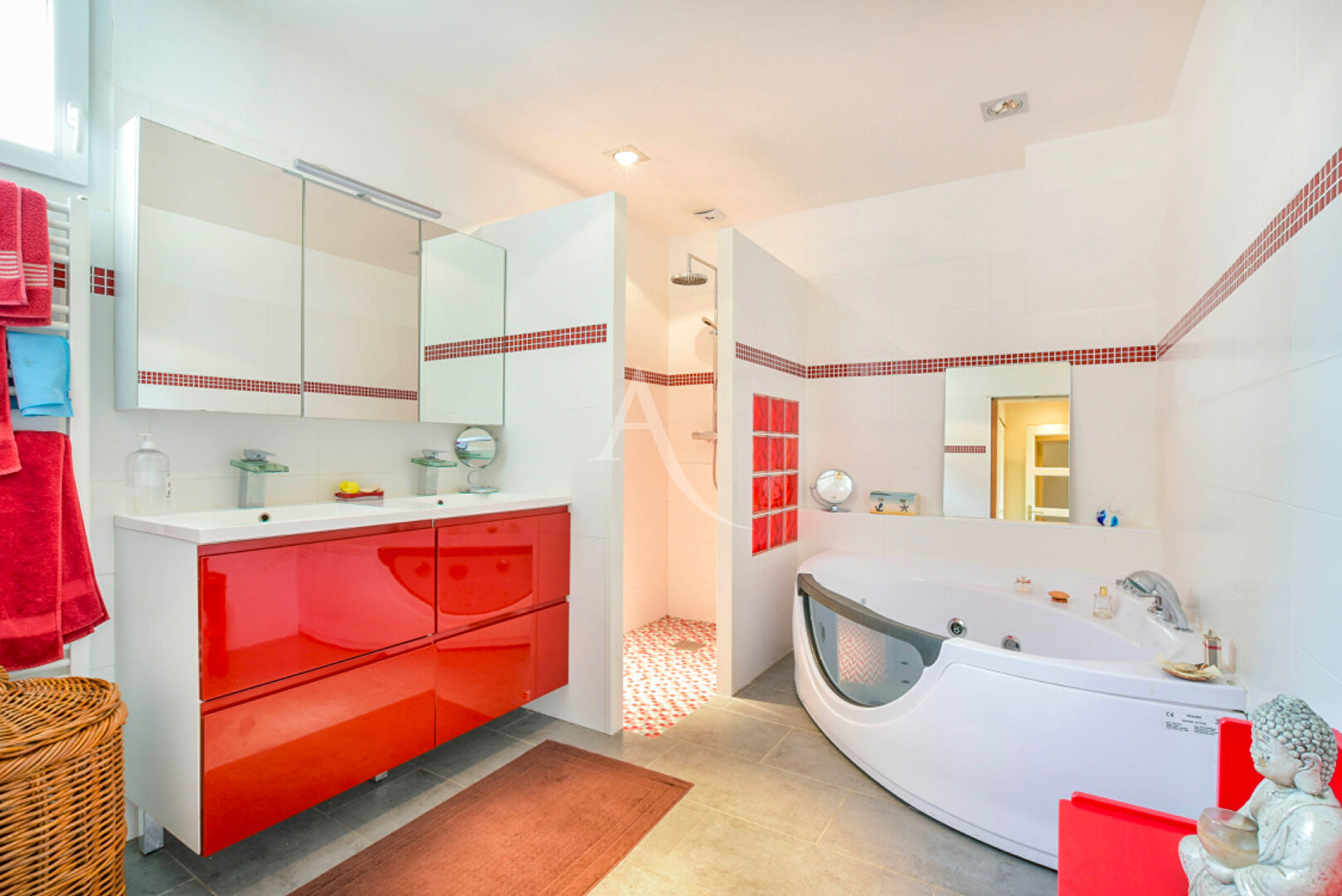 Photo Pavillon 3 chambres de 150m² image 5/6