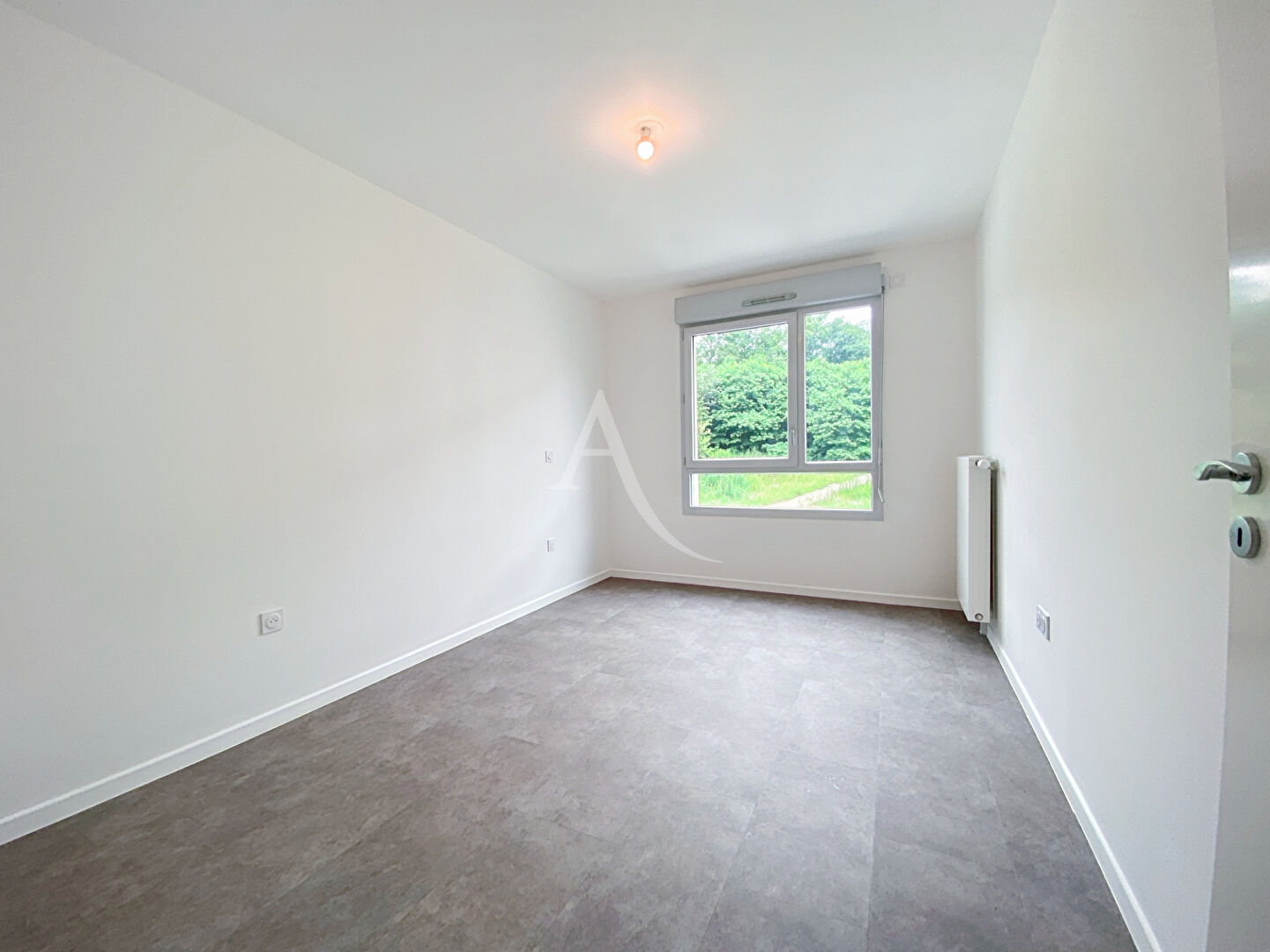 Photo Appartement Melun 3 pièce(s) 61 m2 image 6/6