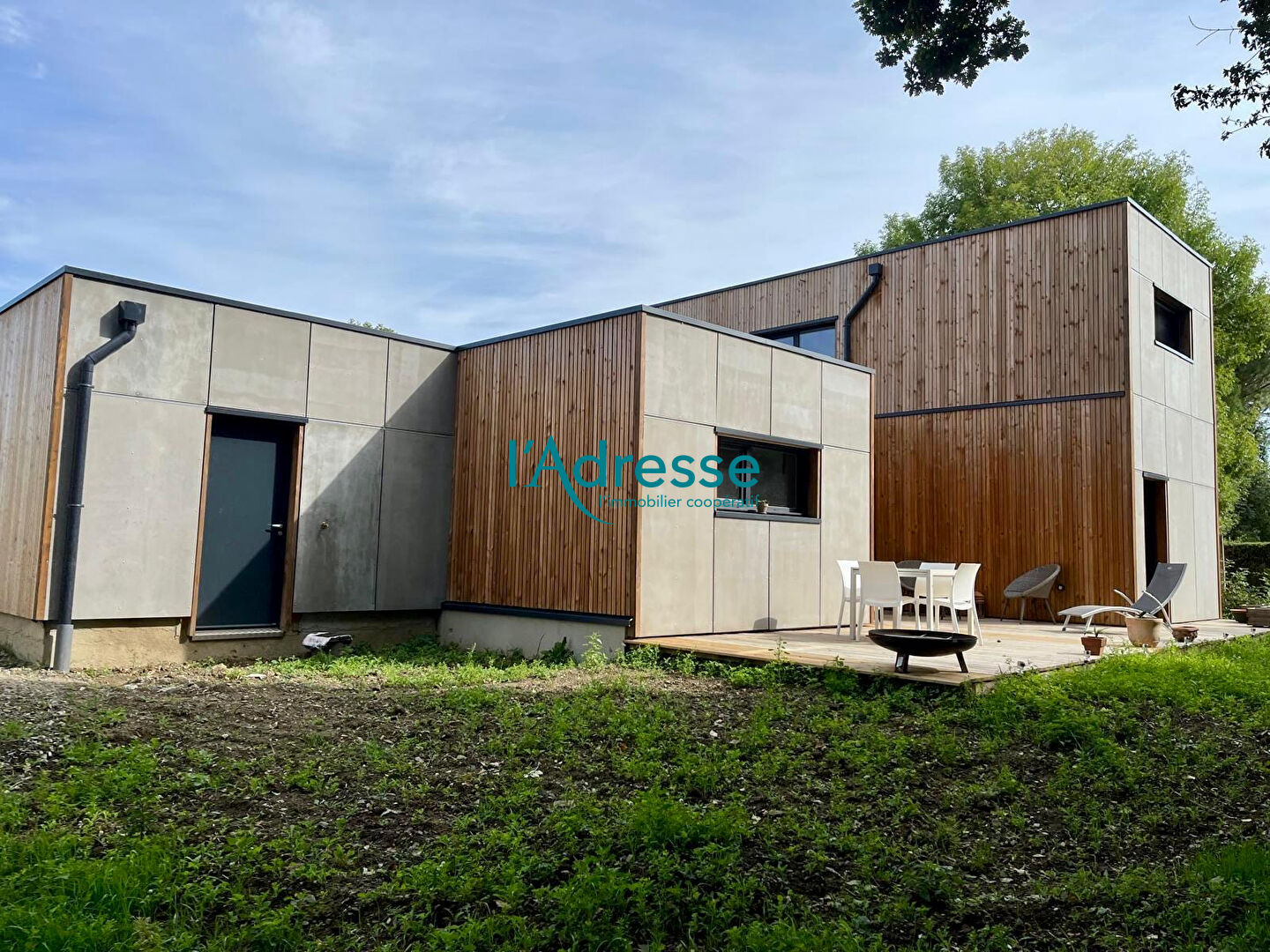 Villa contemporaine à SENONNES.