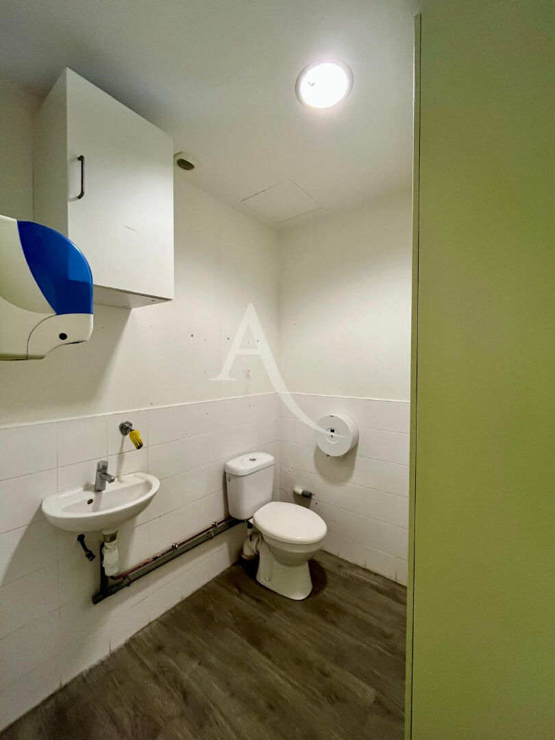 Photo Local commercial image 5/6