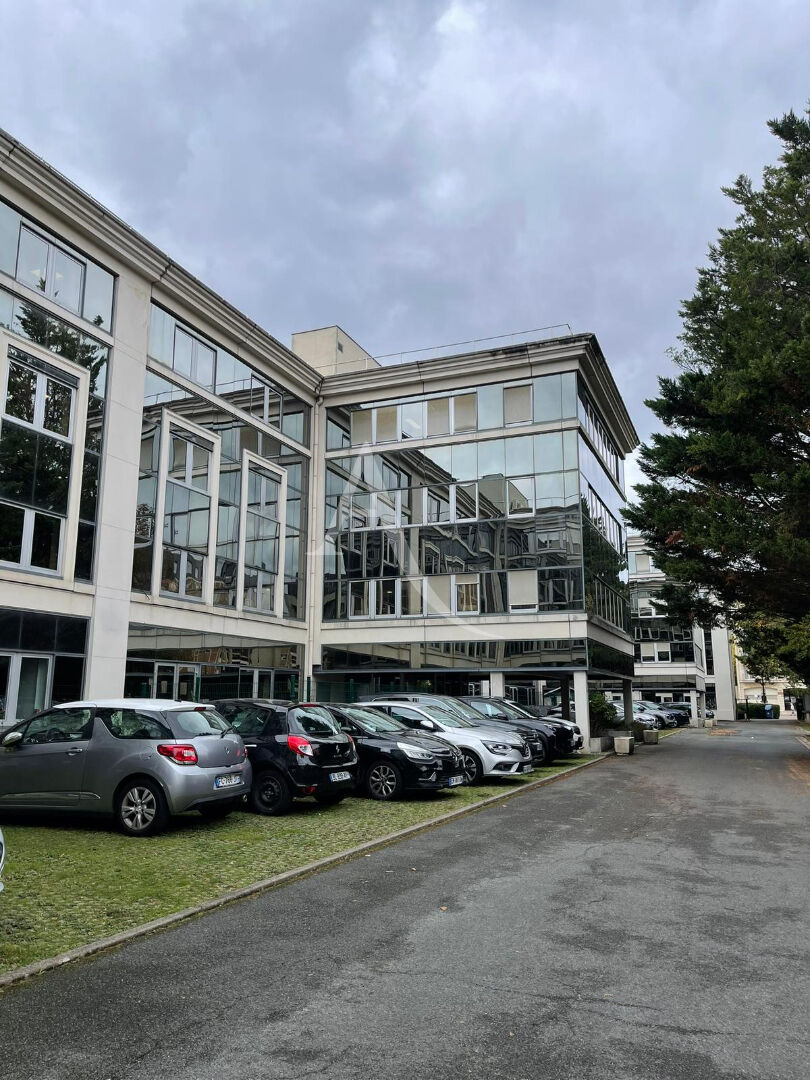 Bureaux 105m² Versailles